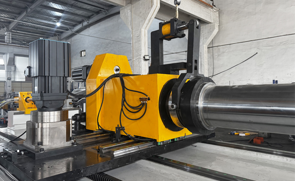CNC L serija potpuno automatski stroj za savijanje cijevi sa servo-hidrauličkom kontrolom CNC L serija potpuno automatski stroj za savijanje cijevi sa servo-hidrauličkom kontrolom
