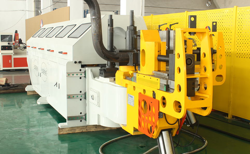 CNC M serija potpuno automatski stroj za savijanje cijevi s više radijusa