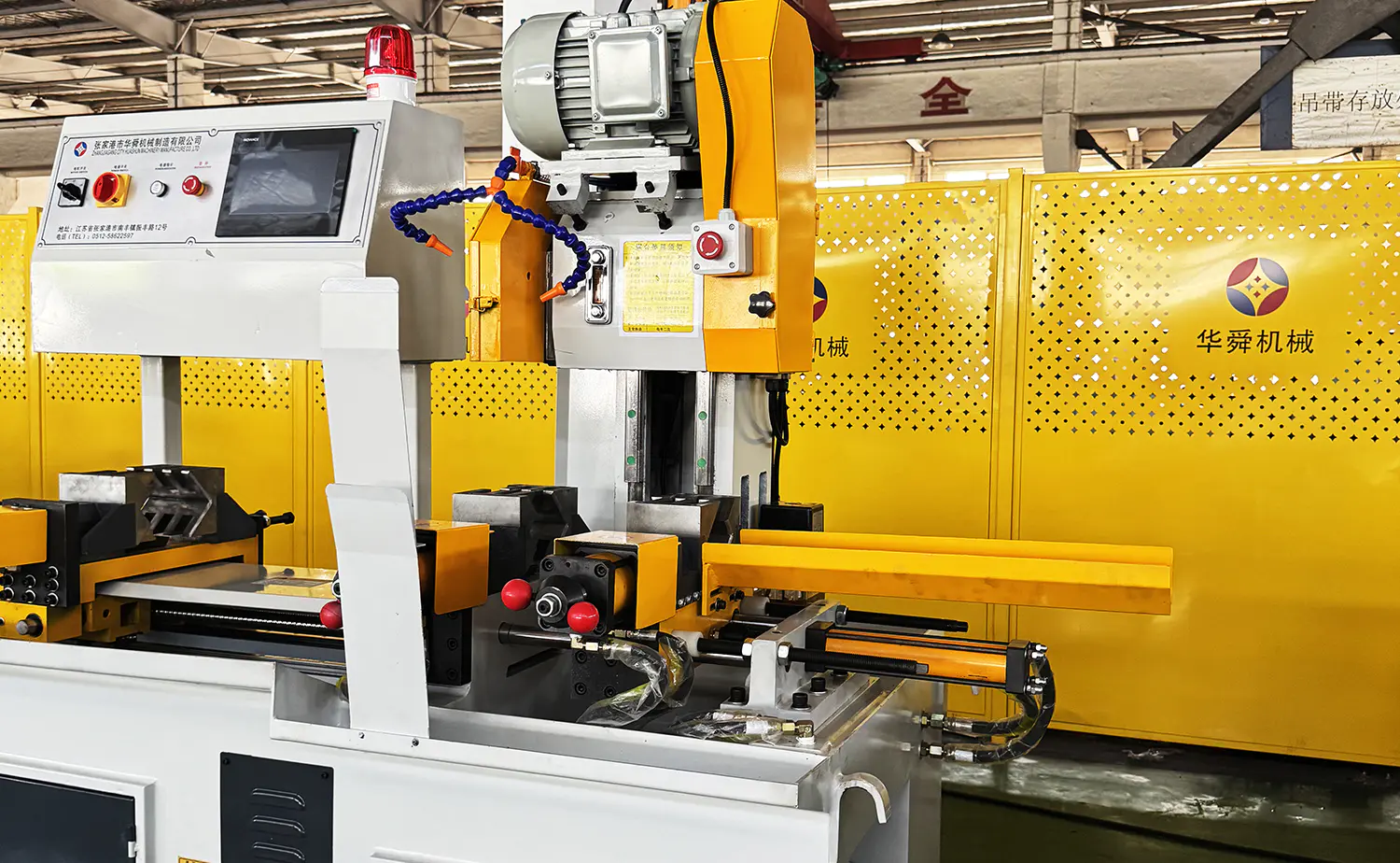 CNC serija potpuno automatskih servo strojeva za rezanje cijevi CNC serija potpuno automatskih servo strojeva za rezanje cijevi