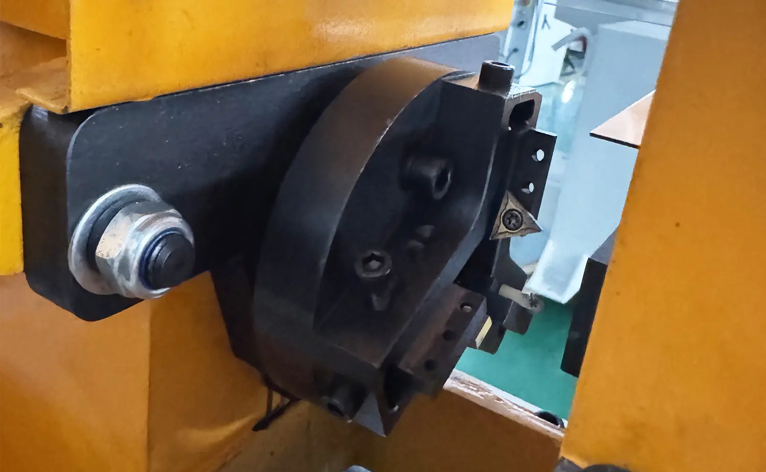 Hidraulički poluautomatski stroj za skošenje cijevi serije EF PV1 Hidraulički poluautomatski stroj za skošenje cijevi serije EF PV1