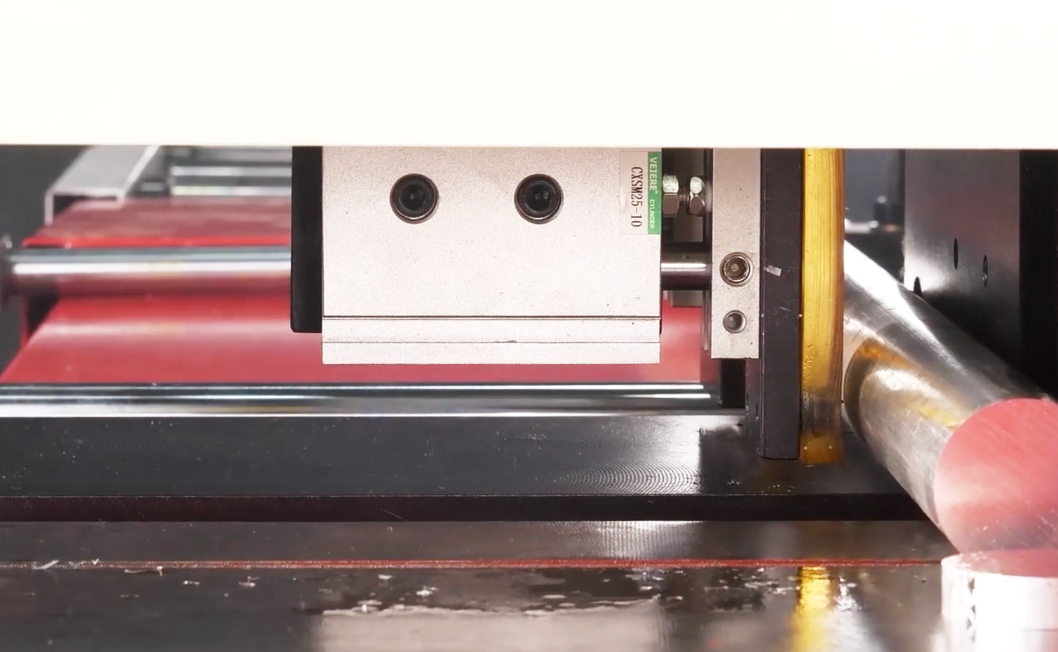 Potpuno automatski hidraulički stroj za rezanje aluminija visoke preciznosti serije CNC360